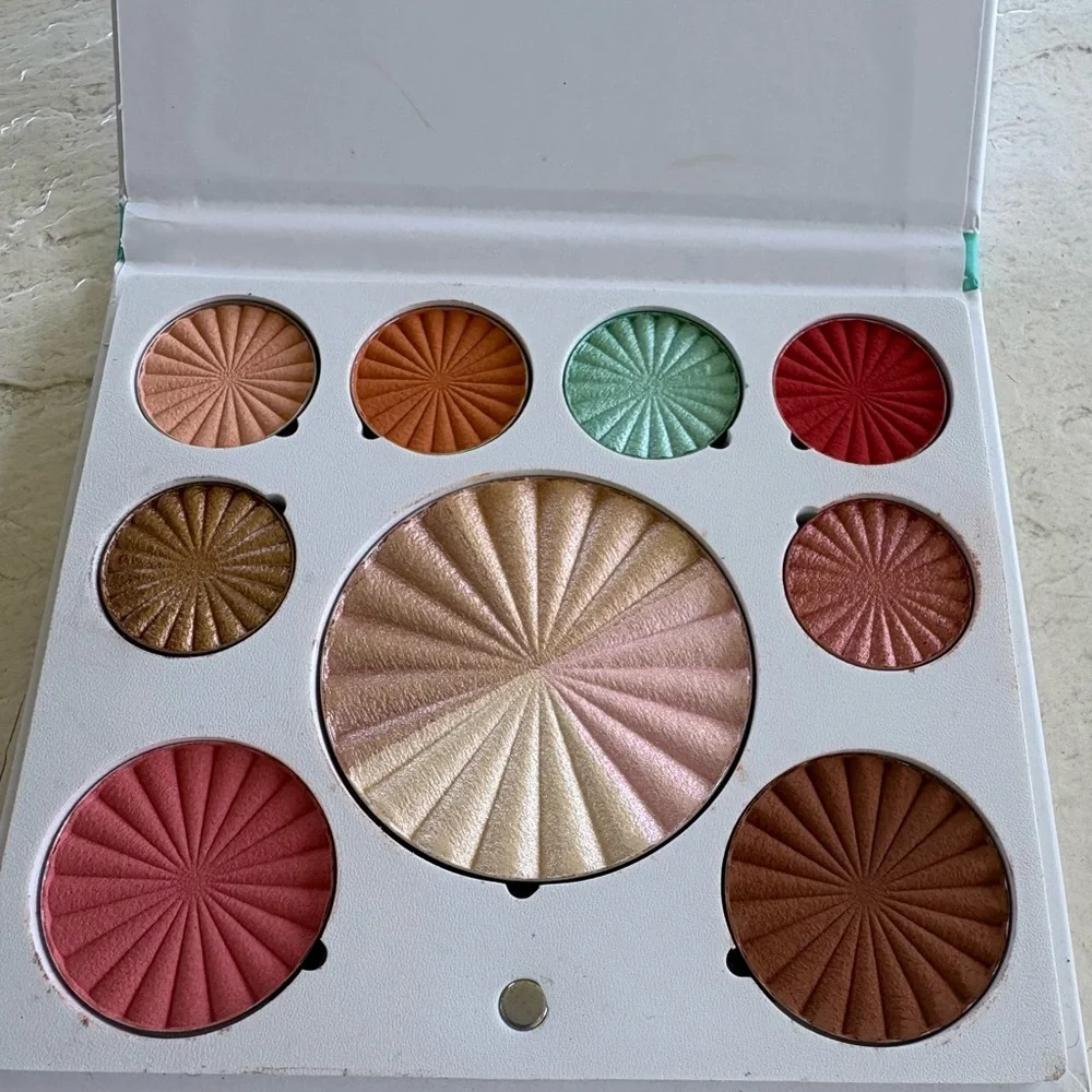 New! Ofra Cosmetics Mini Mix Good-To-Go Eyeshadow Palette Full Size 30g/1.06oz